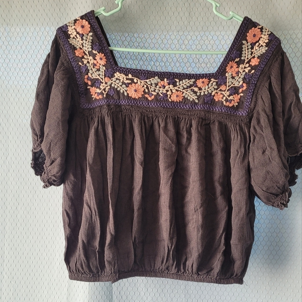 American Eagle Outfitters Embroidered Crop Peasant Sz S - Picture 3 of 6